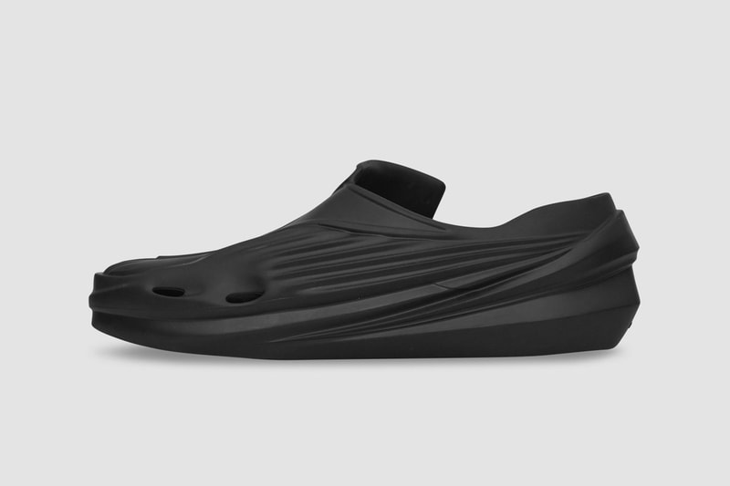 1017 alyx 9sm matthew williams mono slip shoes clogs sneakers ss21 spring summer black medial sides details