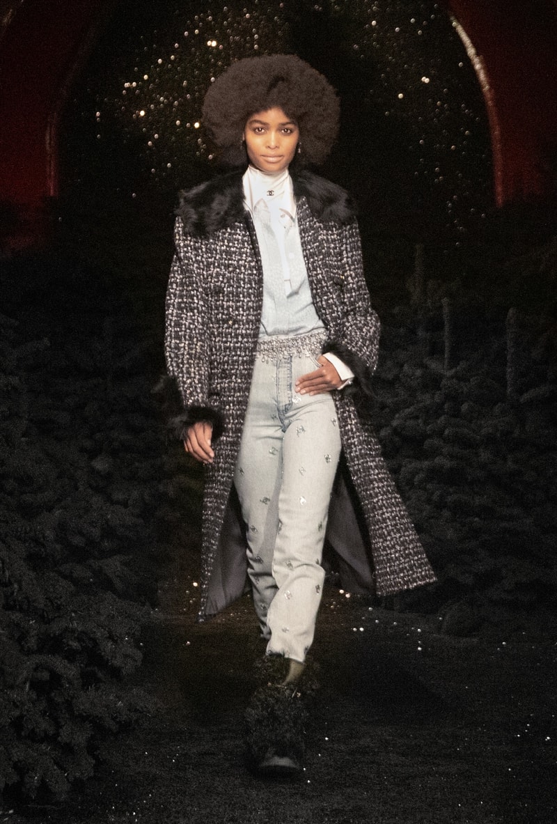 Chanel Fall/Winter 2021 Ready-to-Wear Collection Virginie Viard 70s Inspiration Karl Lagerfeld