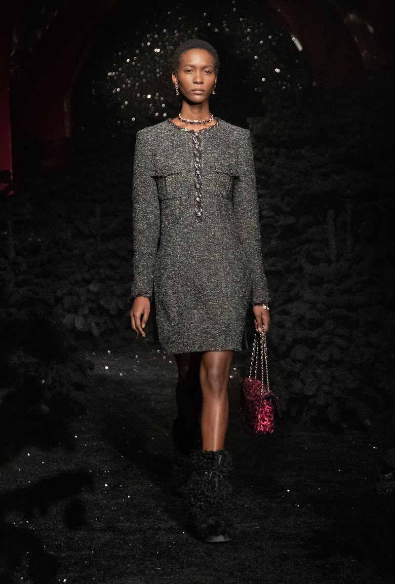 Chanel Fall/Winter 2021 Ready-to-Wear Collection Virginie Viard 70s Inspiration Karl Lagerfeld