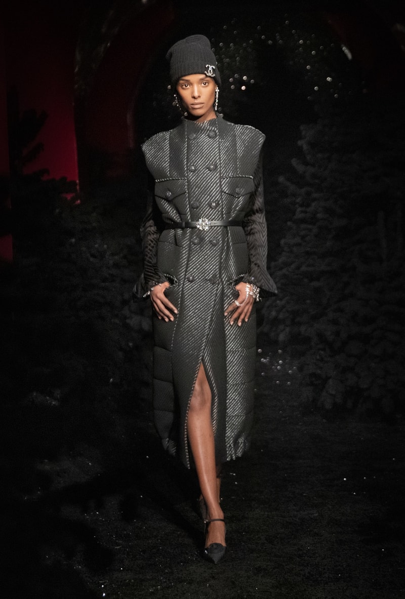 Chanel Fall/Winter 2021 Ready-to-Wear Collection Virginie Viard 70s Inspiration Karl Lagerfeld