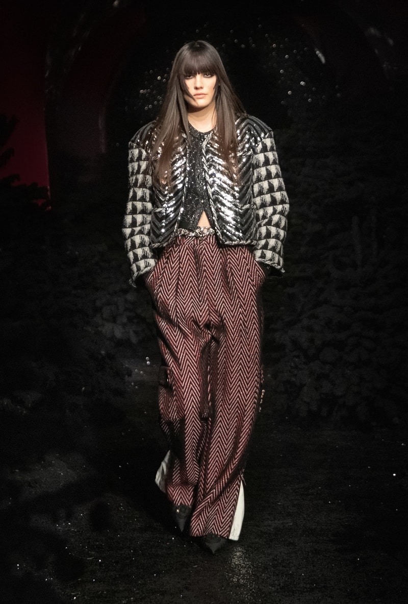 Chanel Fall/Winter 2021 Ready-to-Wear Collection Virginie Viard 70s Inspiration Karl Lagerfeld