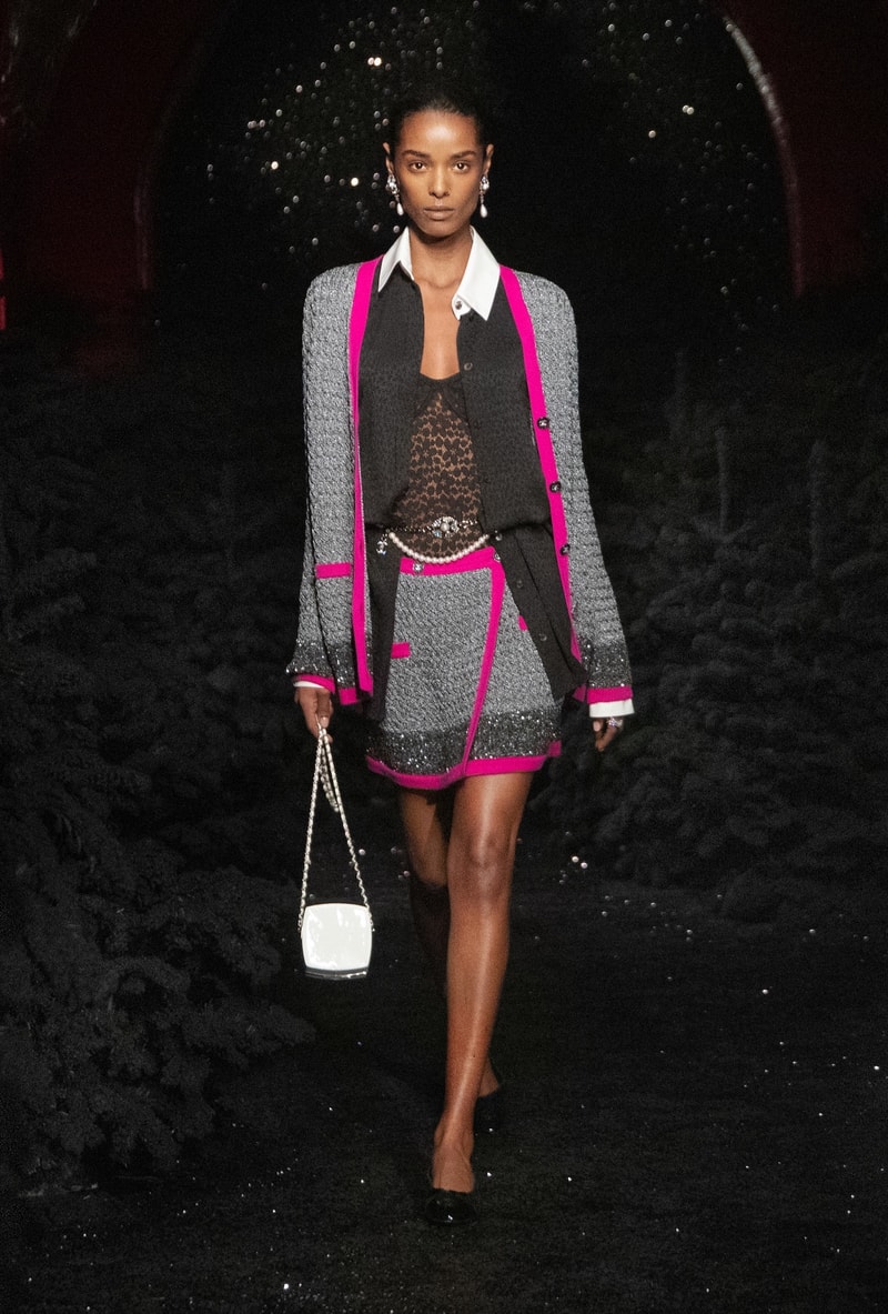 Chanel Fall/Winter 2021 Ready-to-Wear Collection Virginie Viard 70s Inspiration Karl Lagerfeld