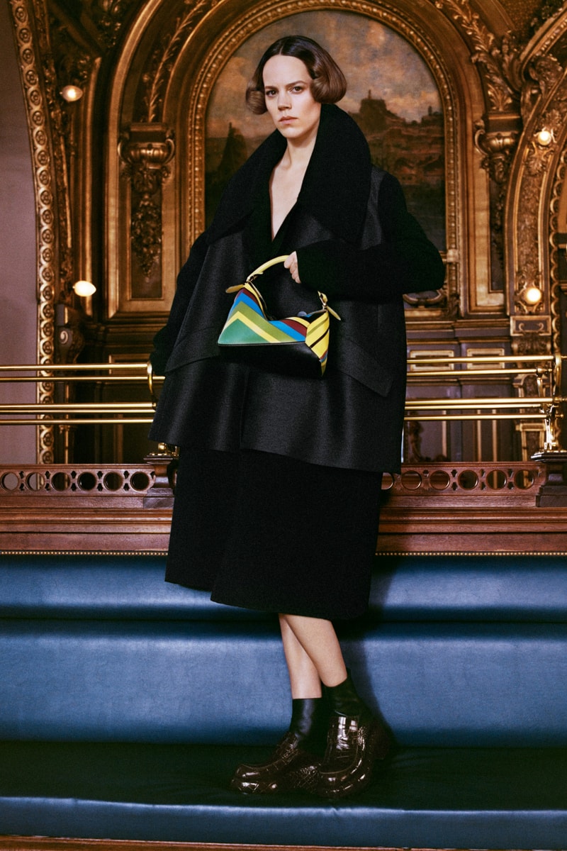 Loewe Fall/Winter 2021 Collection Newspaper Display Jonathan Anderson Loewe Amazona Bag Archive 
