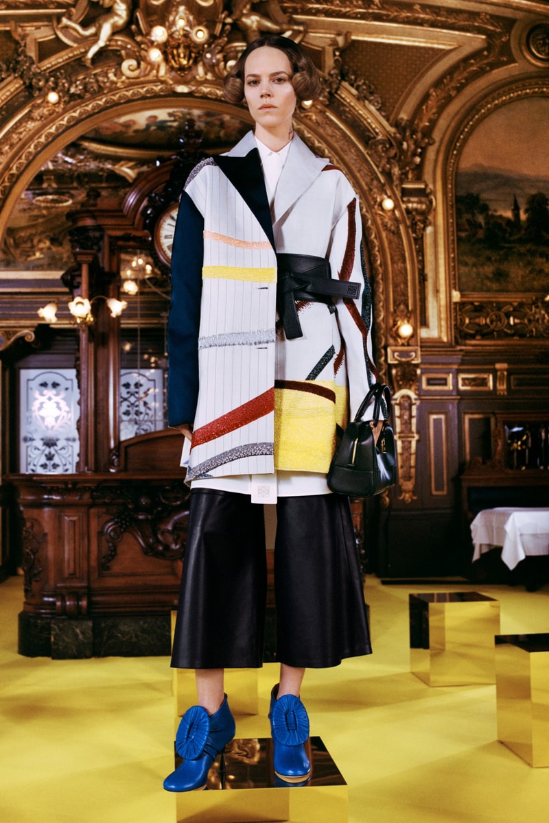 Loewe Fall/Winter 2021 Collection Newspaper Display Jonathan Anderson Loewe Amazona Bag Archive 