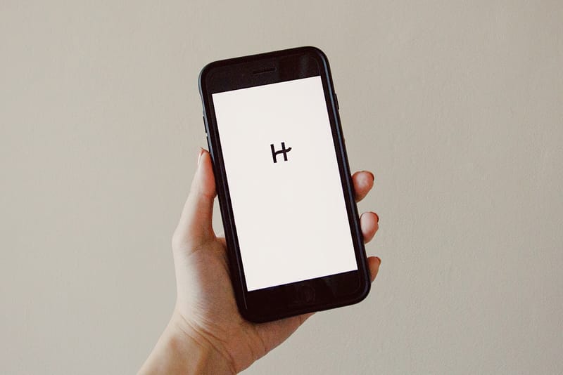 6 Unconventional Dating Apps That Aren't Tinder or Bumble