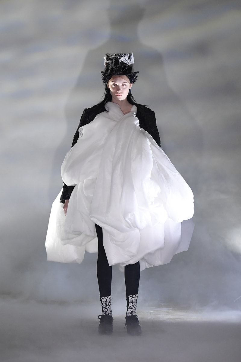 comme des garcons cdg fw21 fall winter 2021 collection runway dress gown nike sneakers collaboration