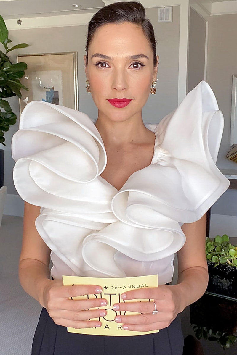 critics choice awards cca best red carpet looks celebrity style gal gadot prabal gurung