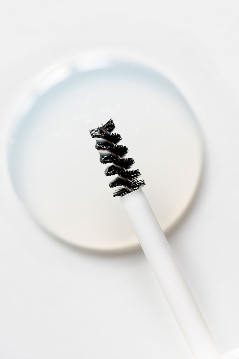 espressoh italian makeup brand hey broh eyebrow gel applicator brush details