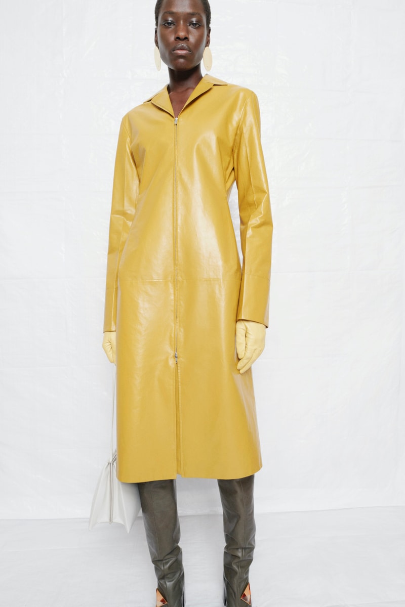 jil sander fall winter womens collection paris fashion week pfw outerwear gloves trench coat pants