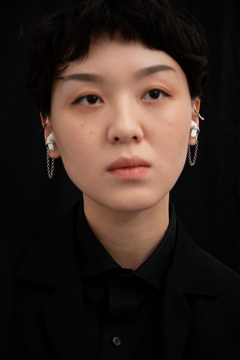 Mara Paris Pod Cuff AirPods Earrings Jewelry Holder