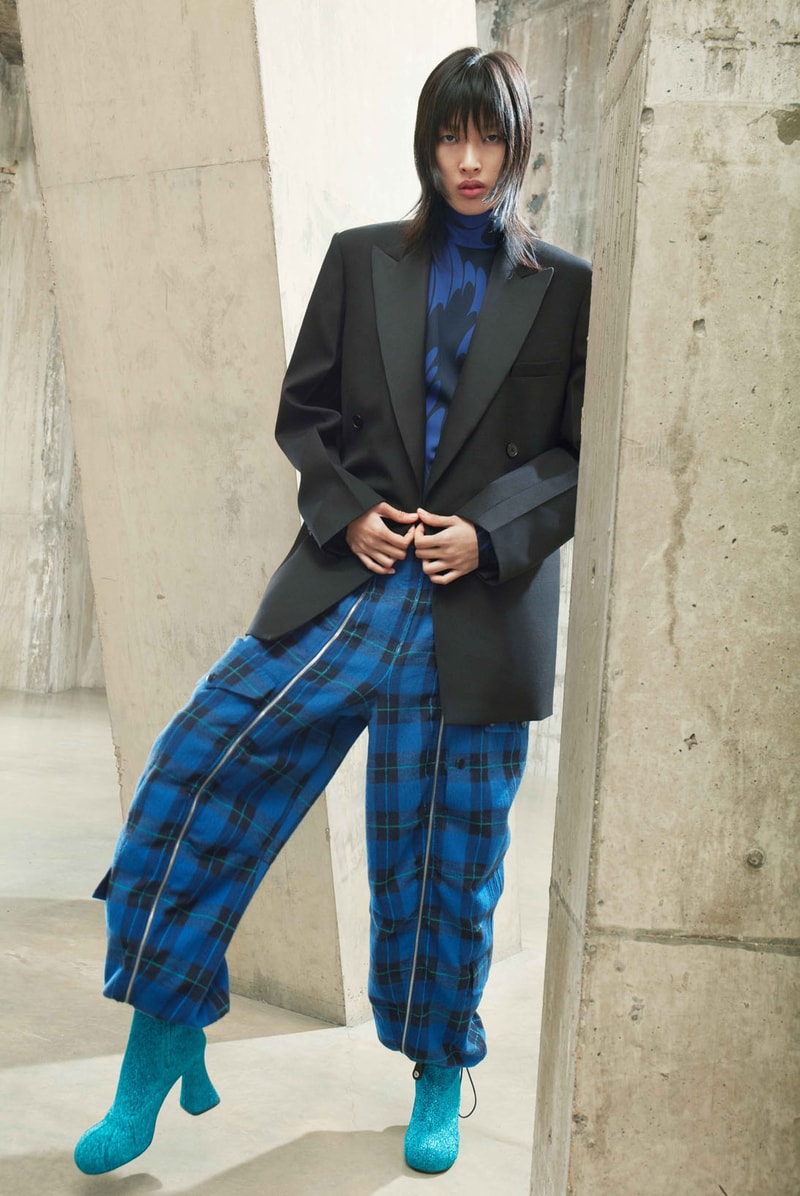 stella mccartney fall winter 2021 fw21 collection virtual runway jumpsuit boots blazer