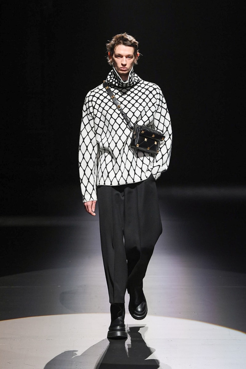 Valentino Fall/Winter 2021 Runway Collection Black and White Digital Presentation Show