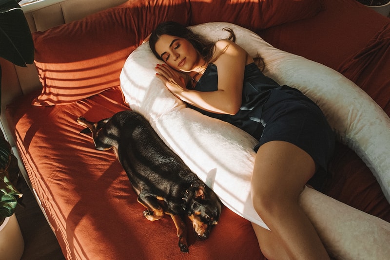 yana sleep body pillow organic sustainable homeware dog bed