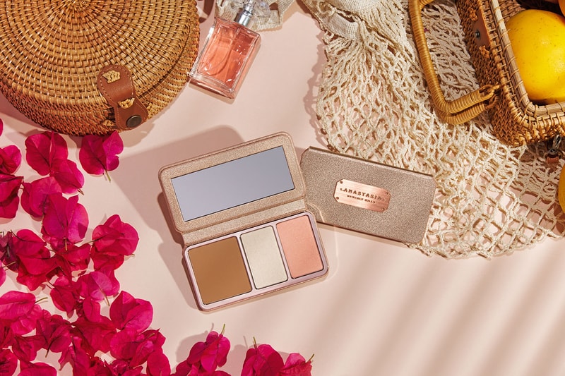 anastasia beverly hills abh face palette bronzer highlighter blush makeup
