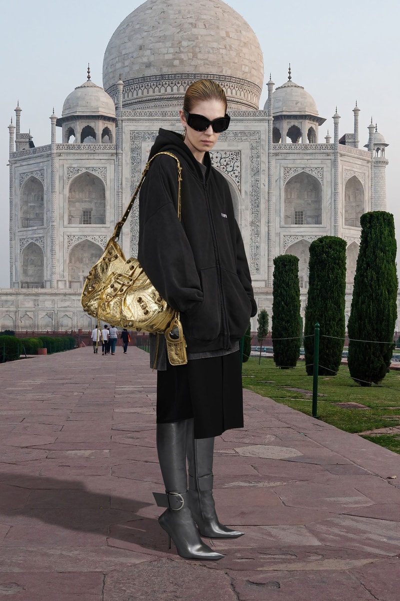 balenciaga pre-fall 2021 collection demna gvasalia taj mahal