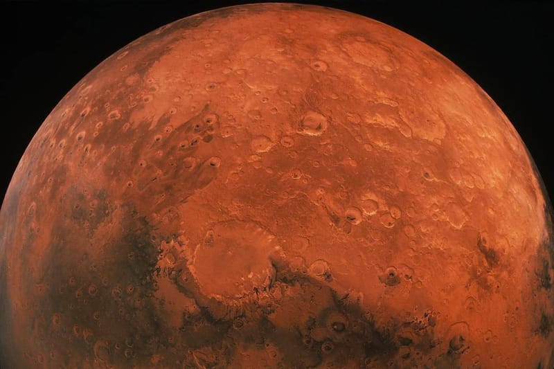 NASA Captures First-Ever Color Photo of Mars