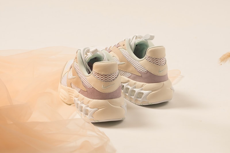 Nike Zoom Air Fire Beige White Purple