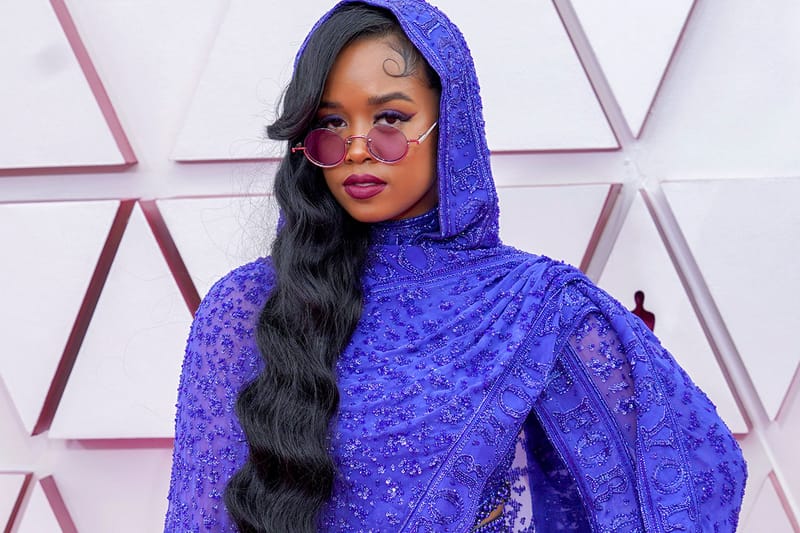 2021 Oscars Glam: Best Beauty Looks From Zendaya, H.E.R. and More