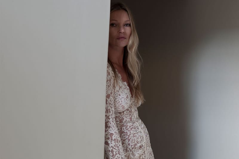Self-Portrait Enlists Kate Moss for Pre-Fall 2021 Campaign