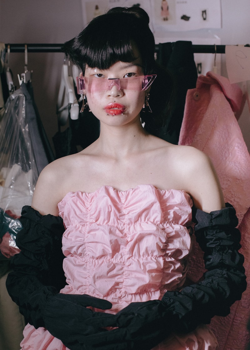 SHUSHU/TONG FW21 Shanghai Fashion Week Backstage Photos Collection Runway Show