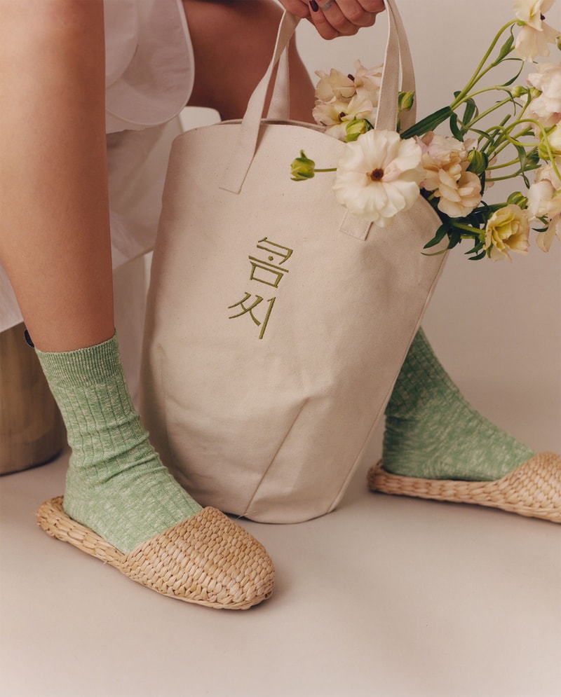 comme si say it with flowers campaign korean asian american tote bag marbled socks green