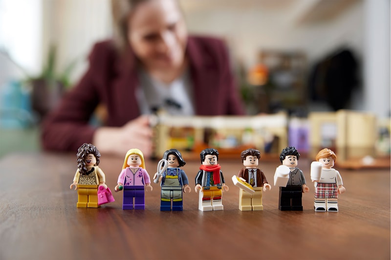 lego friends collaboration apartments set janice phoebe monica rachel joey chandler ross