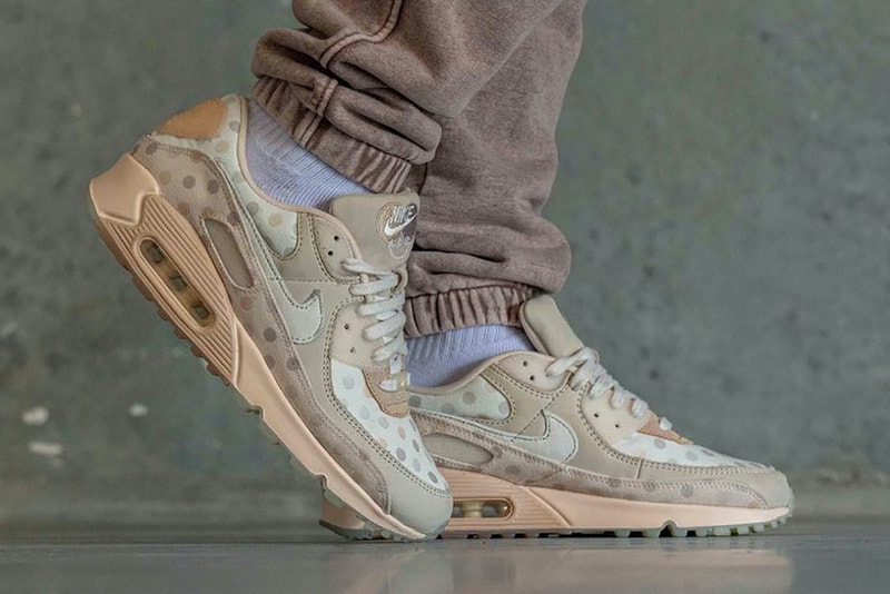 nike air max 90 am90 sneakers venn diagram beige tan polka dot footwear sneakerhead kicks shoes lateral