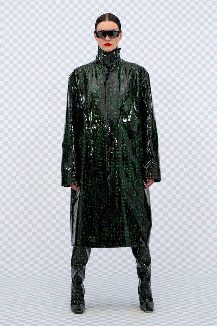 vetements spring summer 2022 collection lookbook guram gvasalia matrix coats dresses 