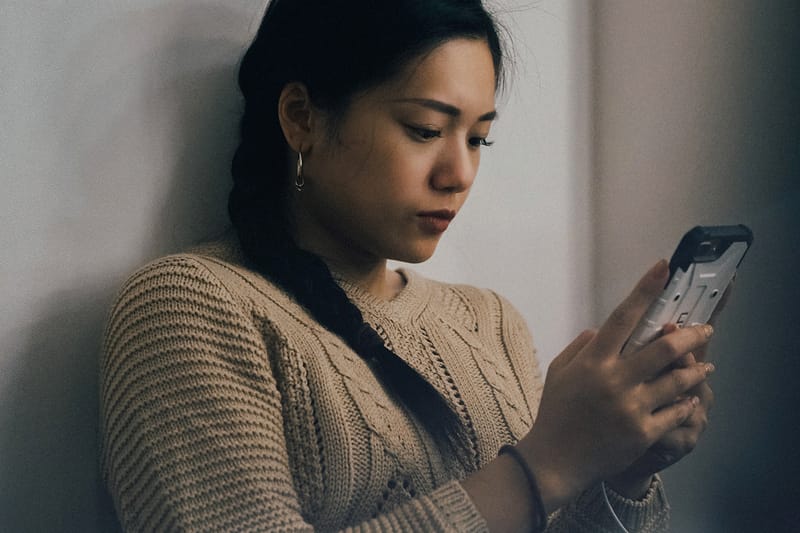 Ghosting: Why People Do It, and How You Can Avoid It in Online Dating