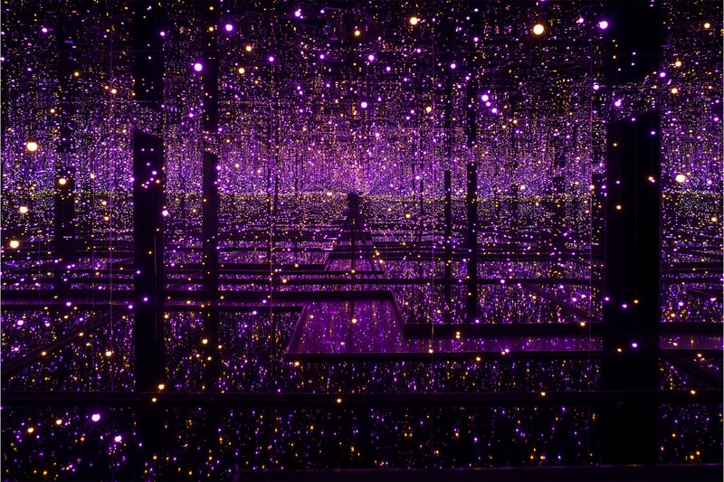 yayoi kusama infinity mirrored rooms tate modern exhibiton inside look space lights