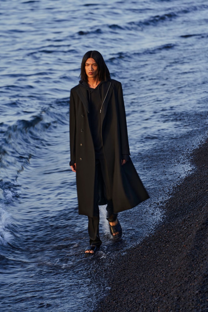 1017 ALYX 9SM Spring/Summer 2022 Matthew Williams BEYOND Runway Collection Info