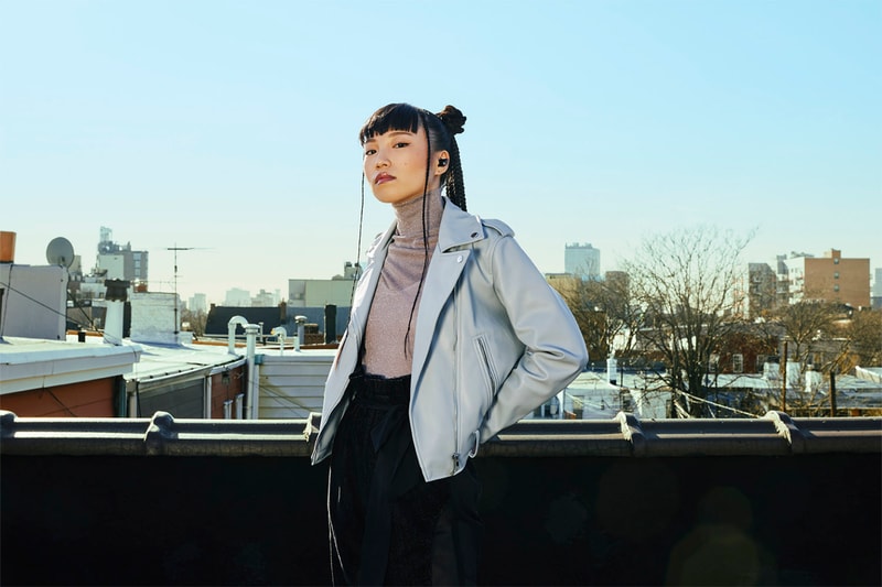 Apple Unveils Trio Of Beats Studio Buds Earphones Black White Red Headphones