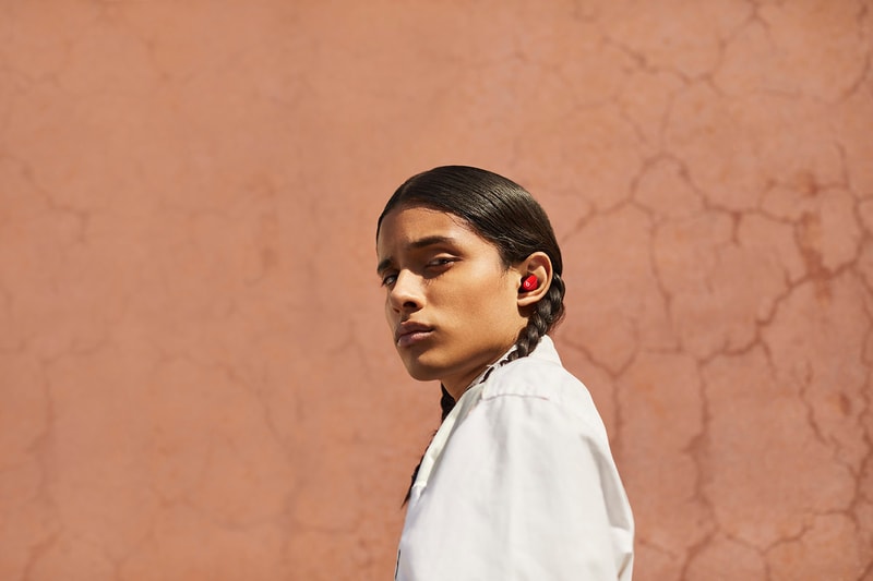 Apple Unveils Trio Of Beats Studio Buds Earphones Black White Red Headphones