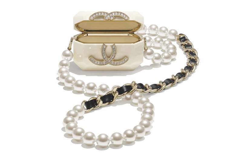 chanel apple airpods pro cases pearls necklace