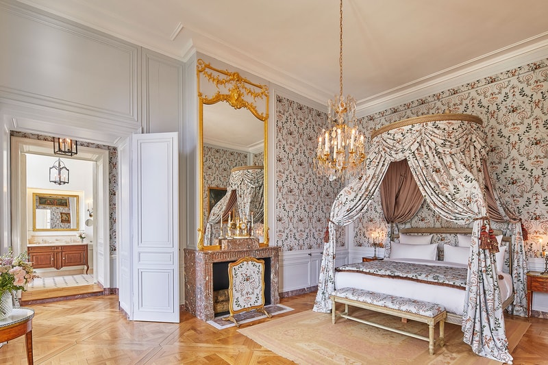 chateau de versailles luxury hotel opening france le grand controle bedroom
