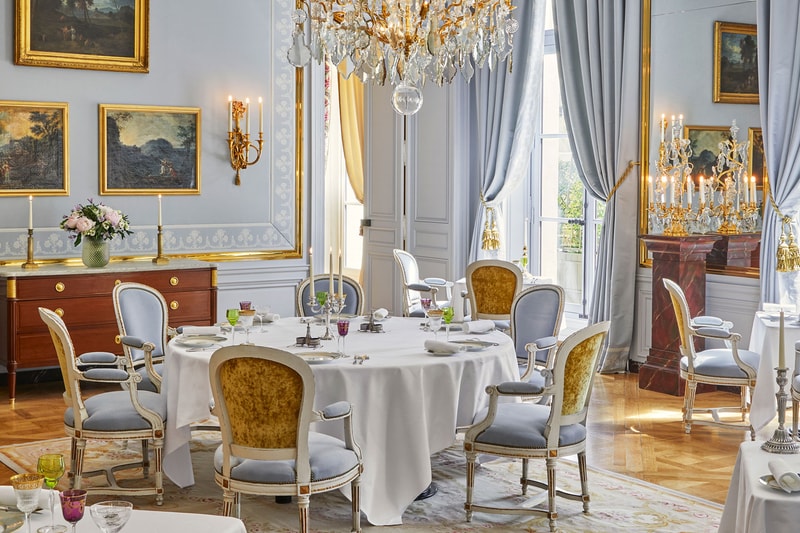 chateau de versailles luxury hotel opening france le grand controle suite dining room