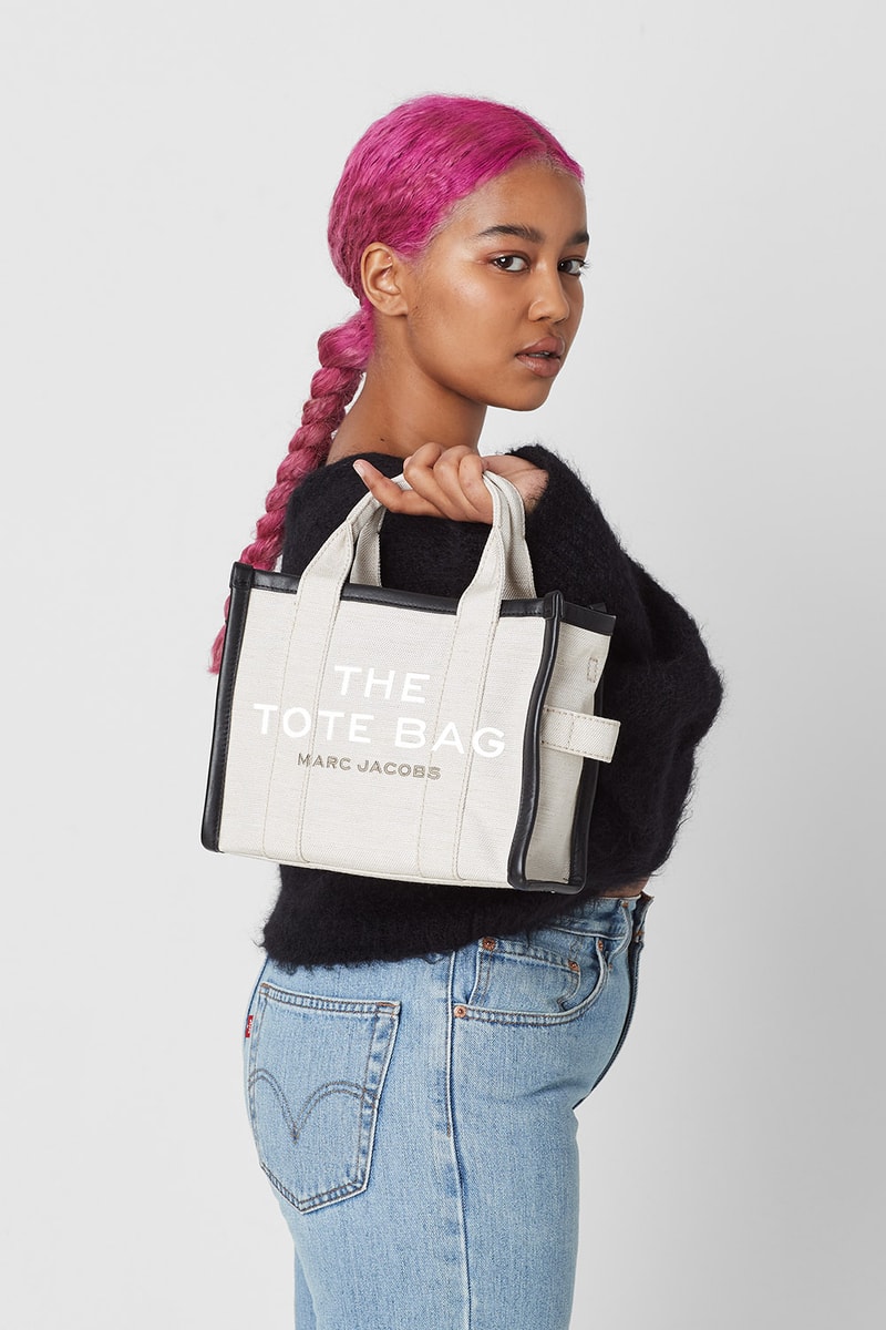 Marc Jacobs 2021 Pre-Fall Collection Handbags Accessories Tote White Grey Black Red