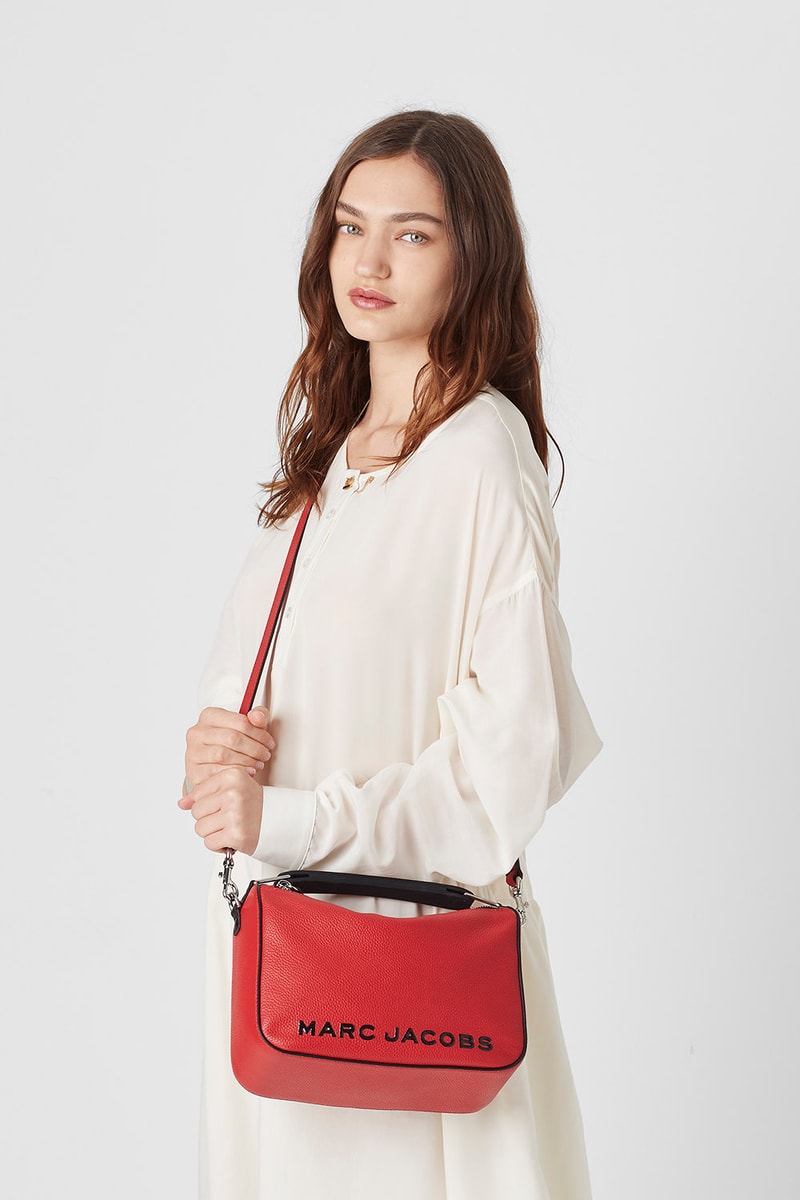 Marc Jacobs 2021 Pre-Fall Collection Handbags Accessories Tote White Grey Black Red