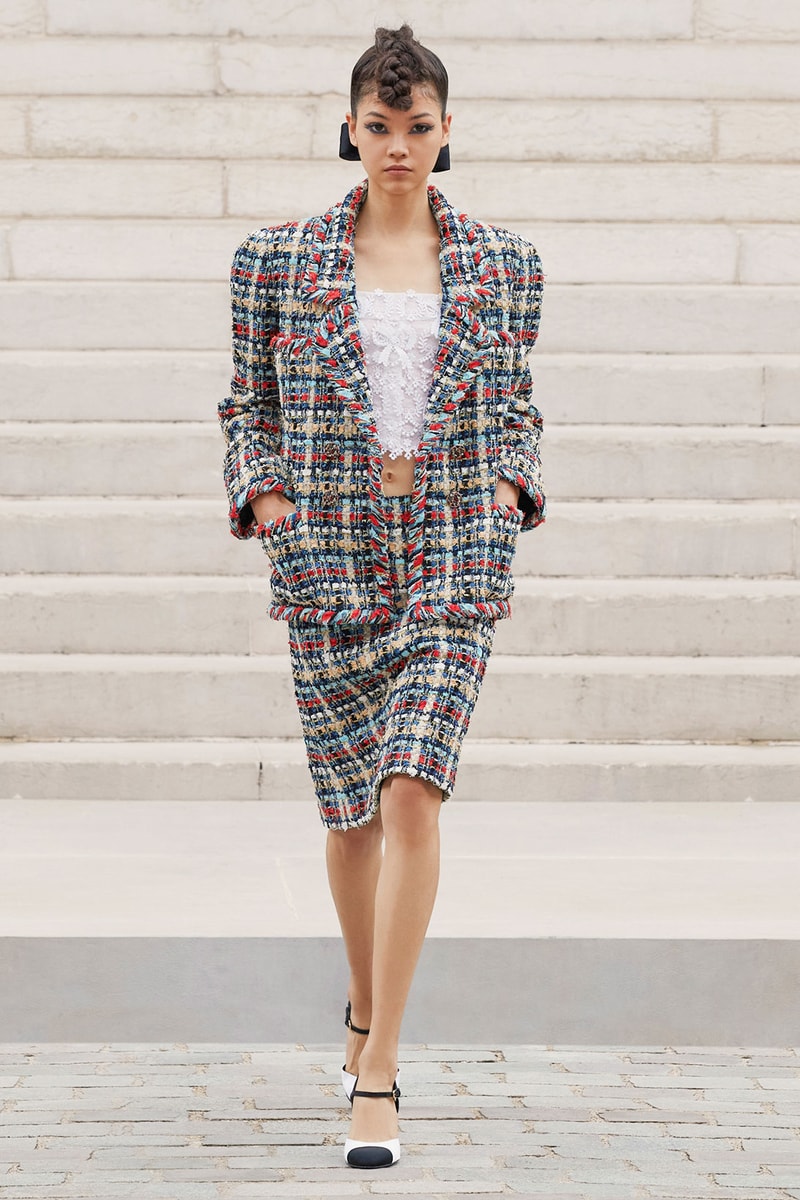 chanel fall winter 2022 haute couture collection runway virginie viard tweed dresses watch
