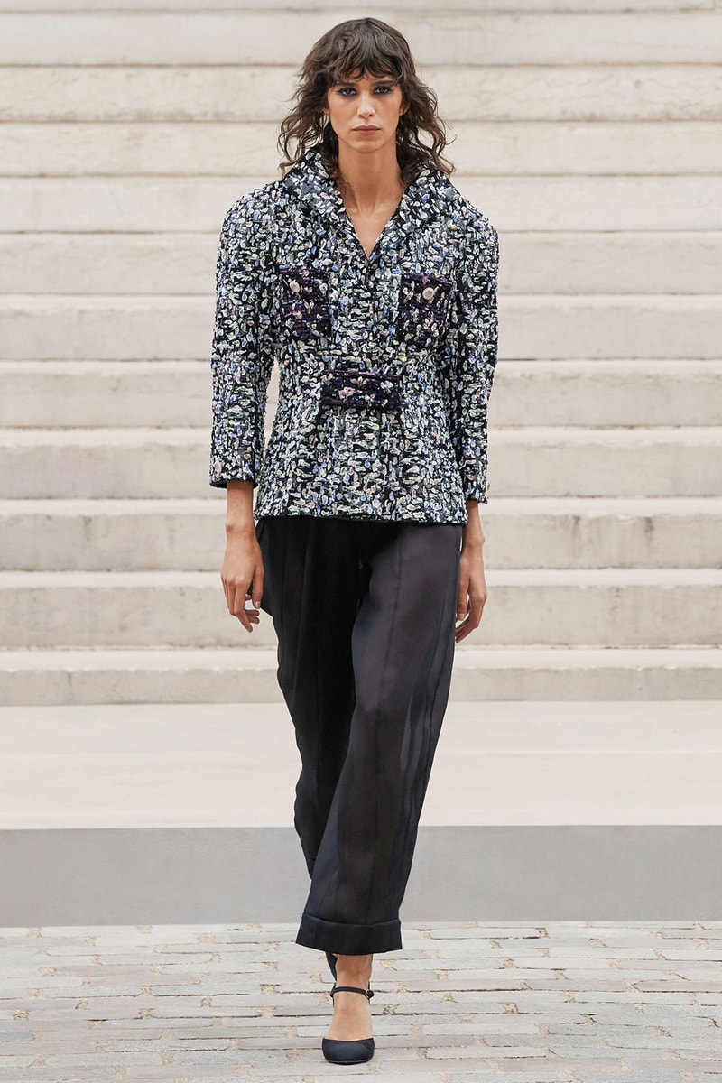 chanel fall winter 2022 haute couture collection runway virginie viard tweed dresses watch