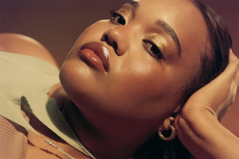 Achieve That Sun-Kissed Glow With Glossier's New Solar Paint Bronzer