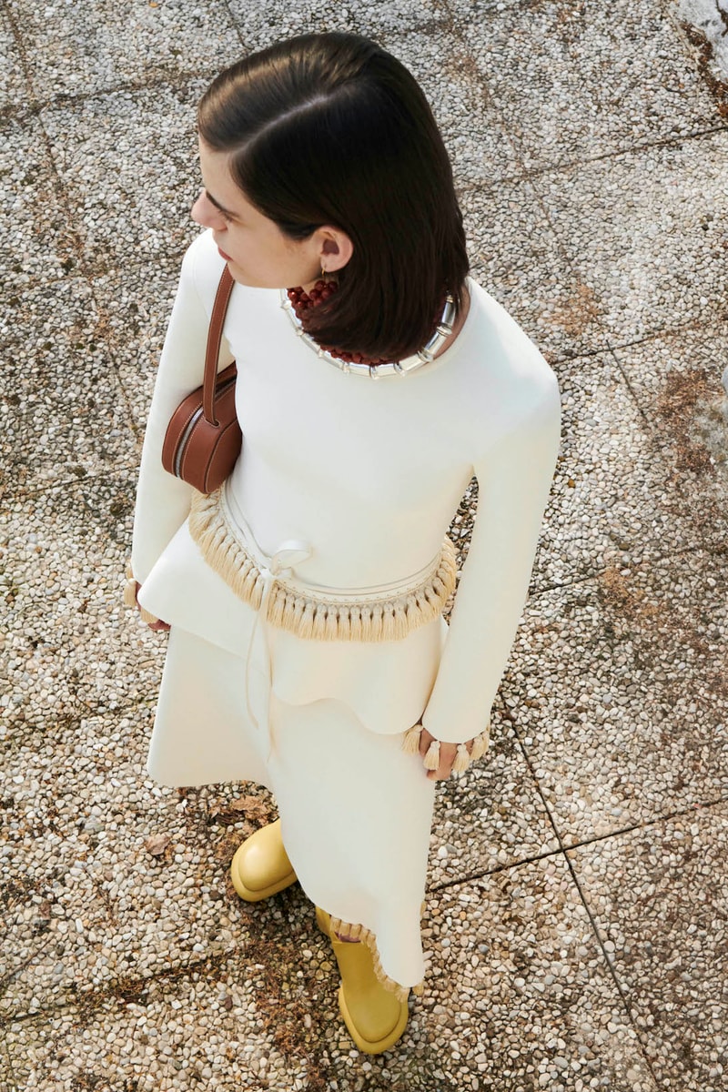 Jil Sander Resort 2022 Womens Collection Lookbook Dress Handbag Sandals Pants