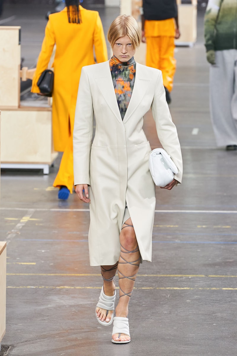 off-white virgil abloh fall winter collection runway laboratory of fun bella hadid amber valletta joan smalls m.i.a. watch 