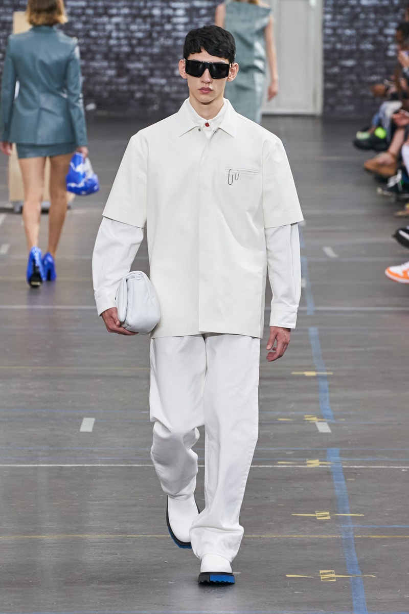off-white virgil abloh fall winter collection runway laboratory of fun bella hadid amber valletta joan smalls m.i.a. watch 