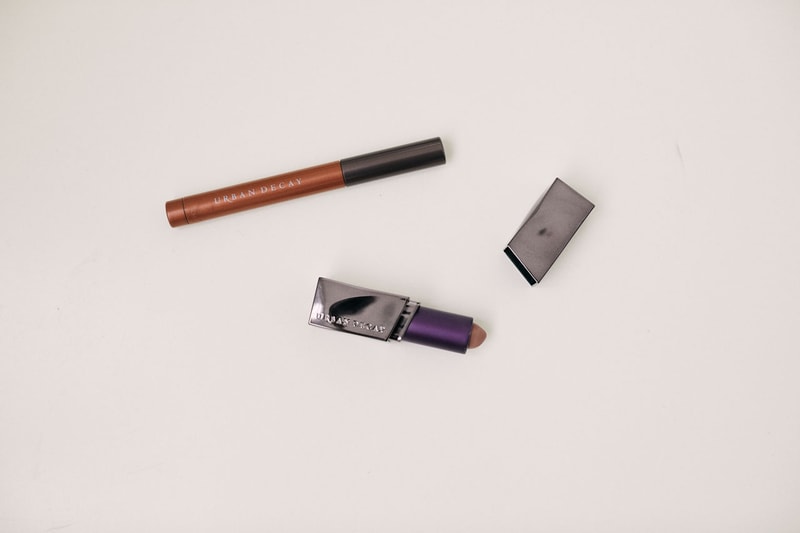 urban decay jezz hill vice lipstick nude look makeup bold shades creamy hydrating neutral 