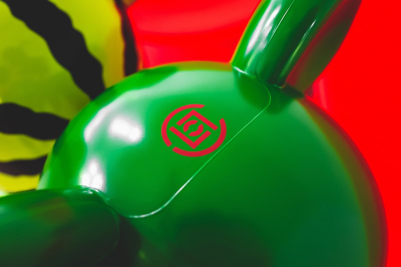 clot medicom toy bearbrick summer fruits collaboration snow strawberry yellow watermelon