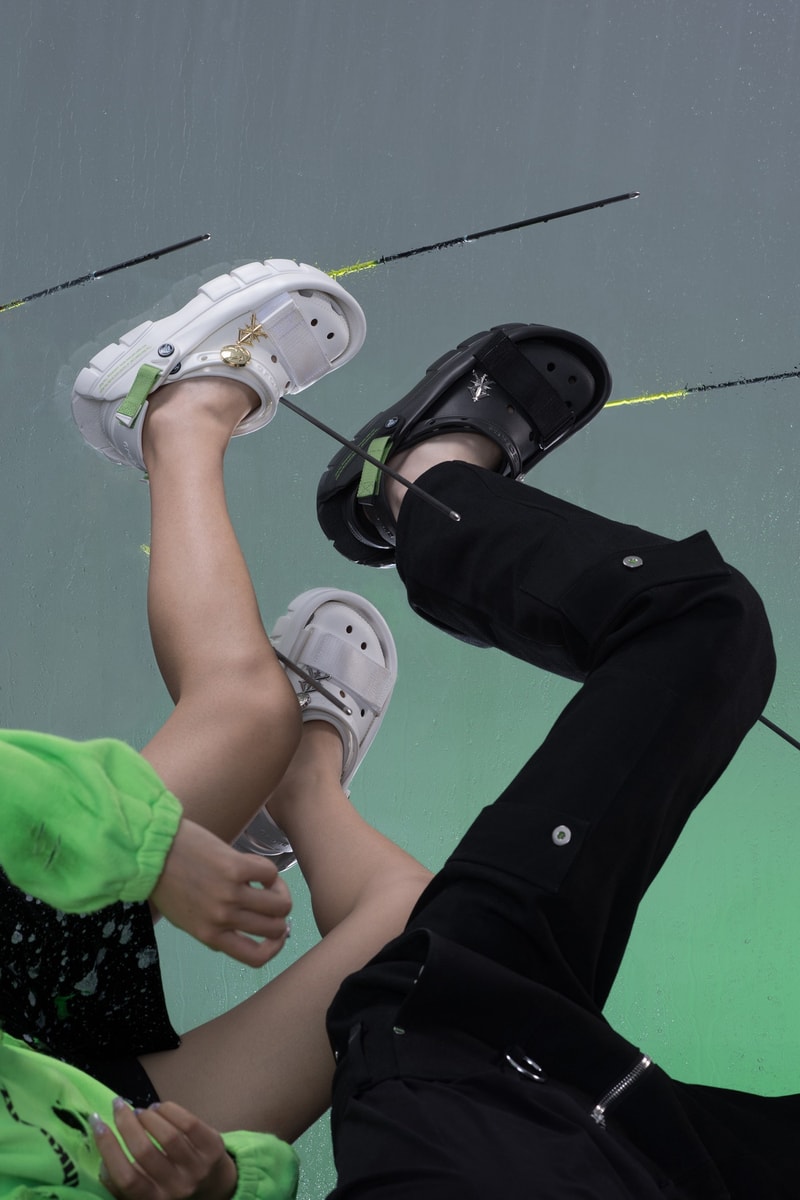 SANKUANZ Crocs Clogs Collaboration On foot White Black