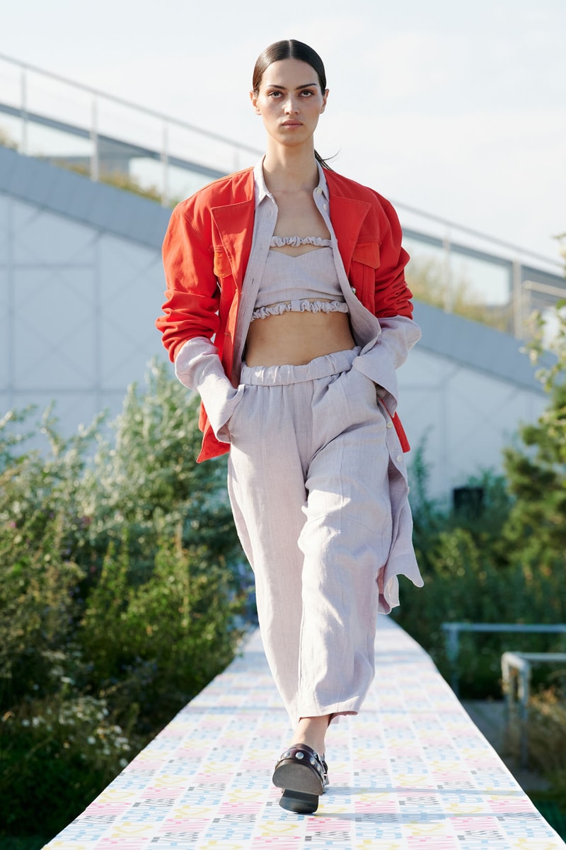 GANNI Spring/Summer 2022 SS22 Runway Copenhagen Fashion Week CPHFW GANNI Spring/Summer 2022 SS22 Runway Copenhagen Fashion Week CPHFW Jacket Pants