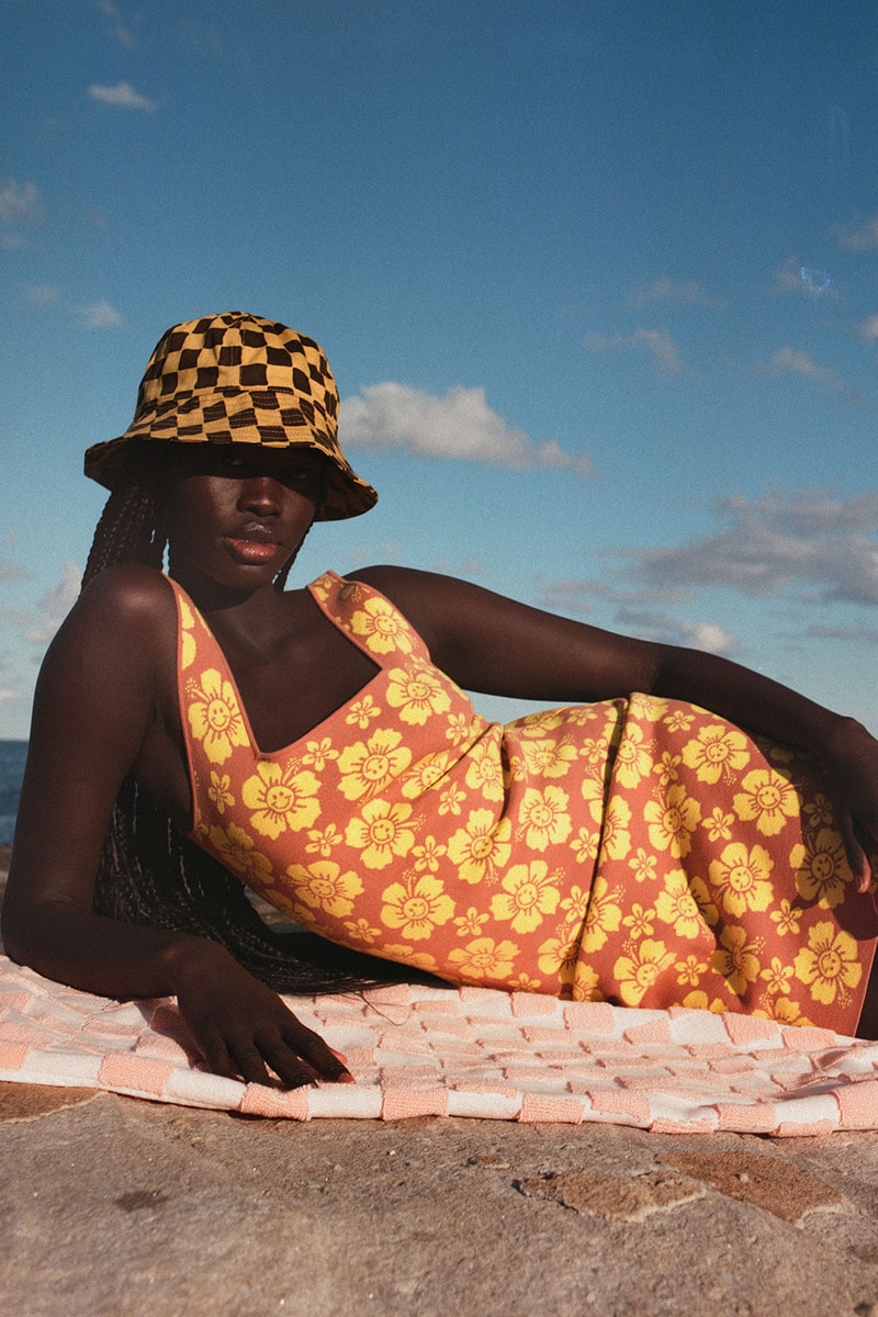 Holiday the Label Knitwear Collection Happy Hawaii Dress Bucket hat