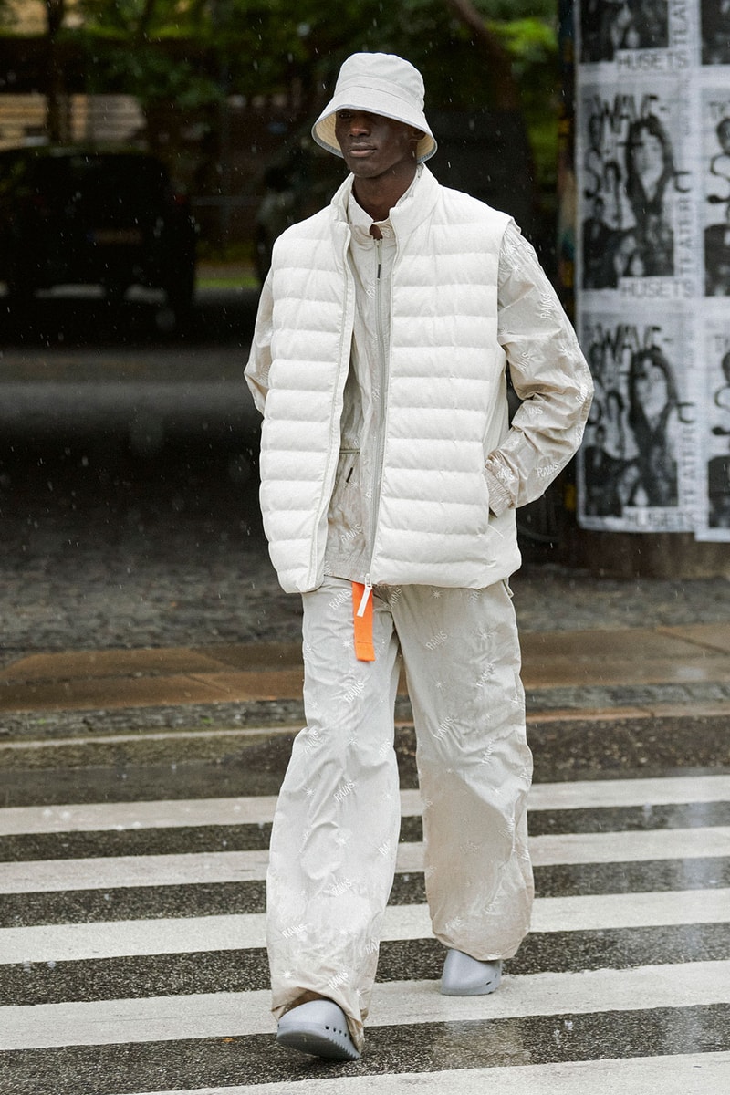RAINS Spring Summer 2022 SS22 Collection Runway Fleece Vest Bucket Hat